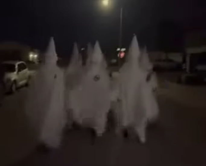 El Paso civil rights leaders, officials condemn youth in KKK robes and demand school action — Dunwoody Schools news